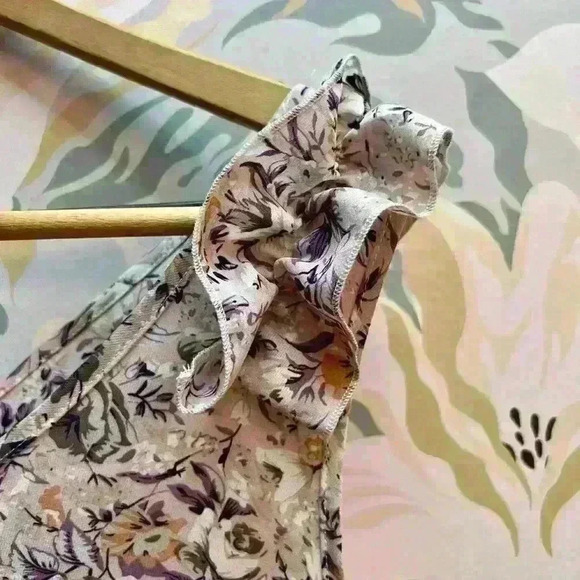 Floral Ruffle Sleeve Tank Top, Size L, Purple - Picture 3 of 3